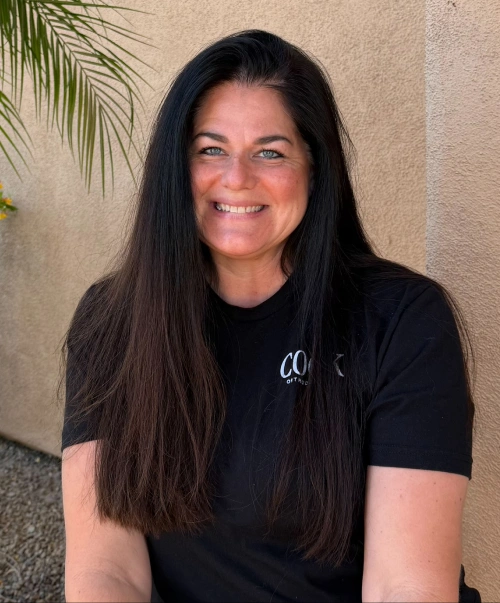 Juliet - Front Desk